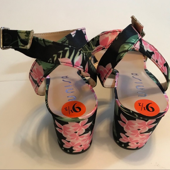 🚫❌ SOLD 💥NWOB Unisa Shoes Ankle Strap Sandals - Picture 3 of 6